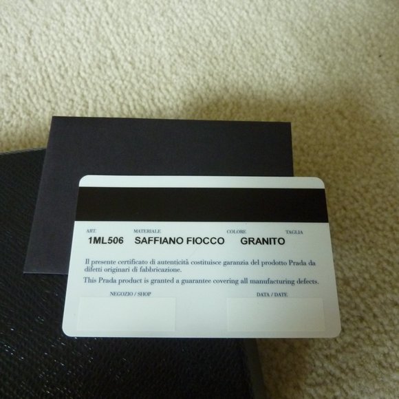 PRADA Saffiano Leather Logo Bow Zippered Wallet - Picture 8 of 12